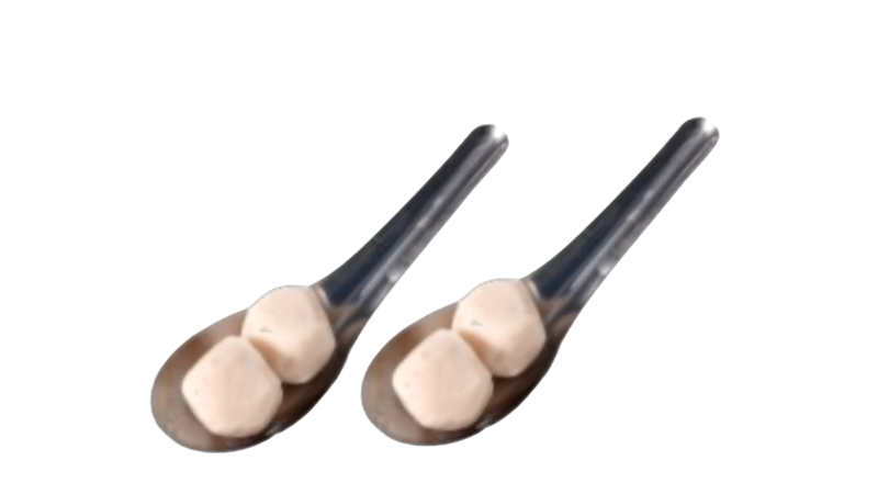 ลูกชิ้นหมู/ไก่ 2 ลูก